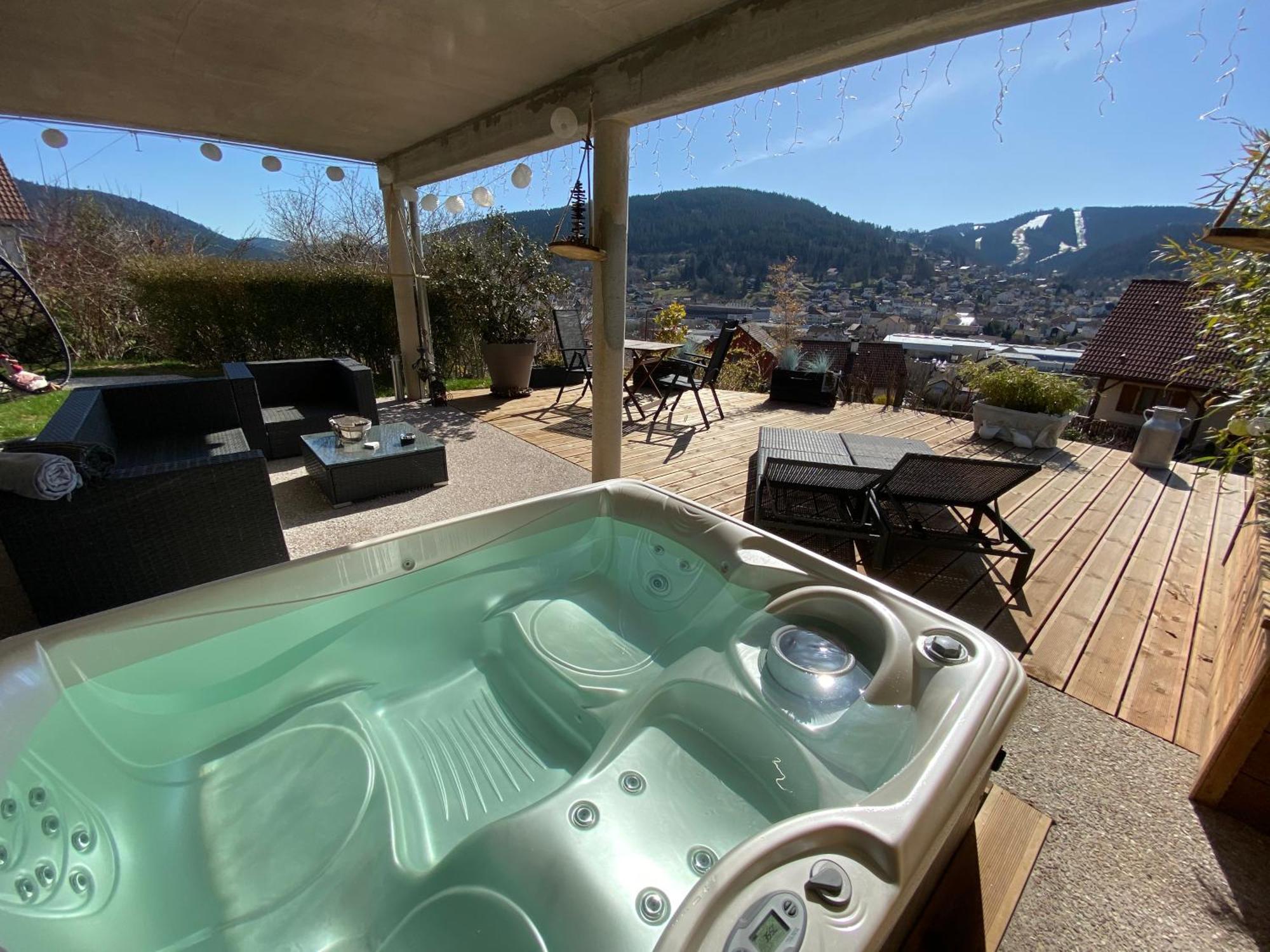 Au Nid Cosy D'Isa A Gerardmer Vosges - Spas Privatifs 外观 照片